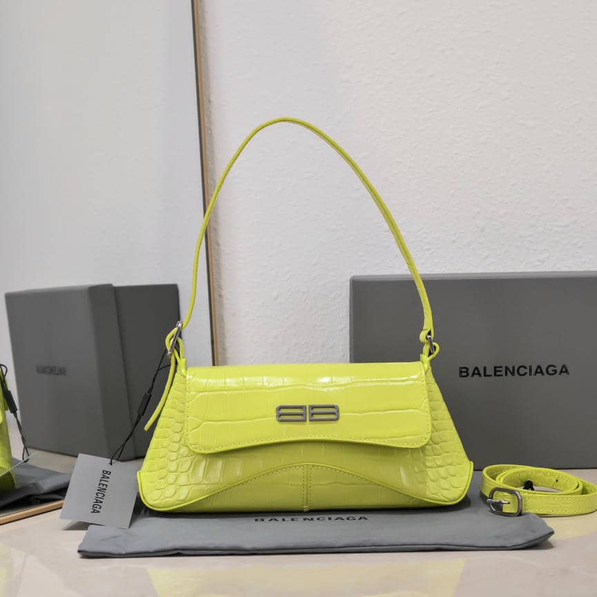 Croc-Embossed Underarm Bag-9